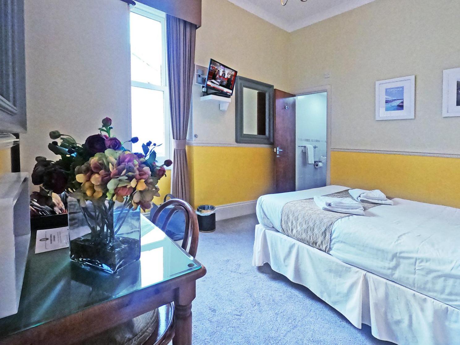 Riviera Lodge Hotel Torquay Ngoại thất bức ảnh